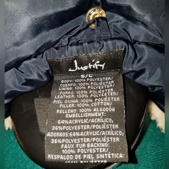 Like New Justify Navy blue vest, Size Small - Picture 9 of 9